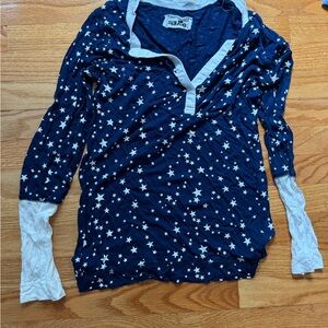 Sara Navy Star Print Top